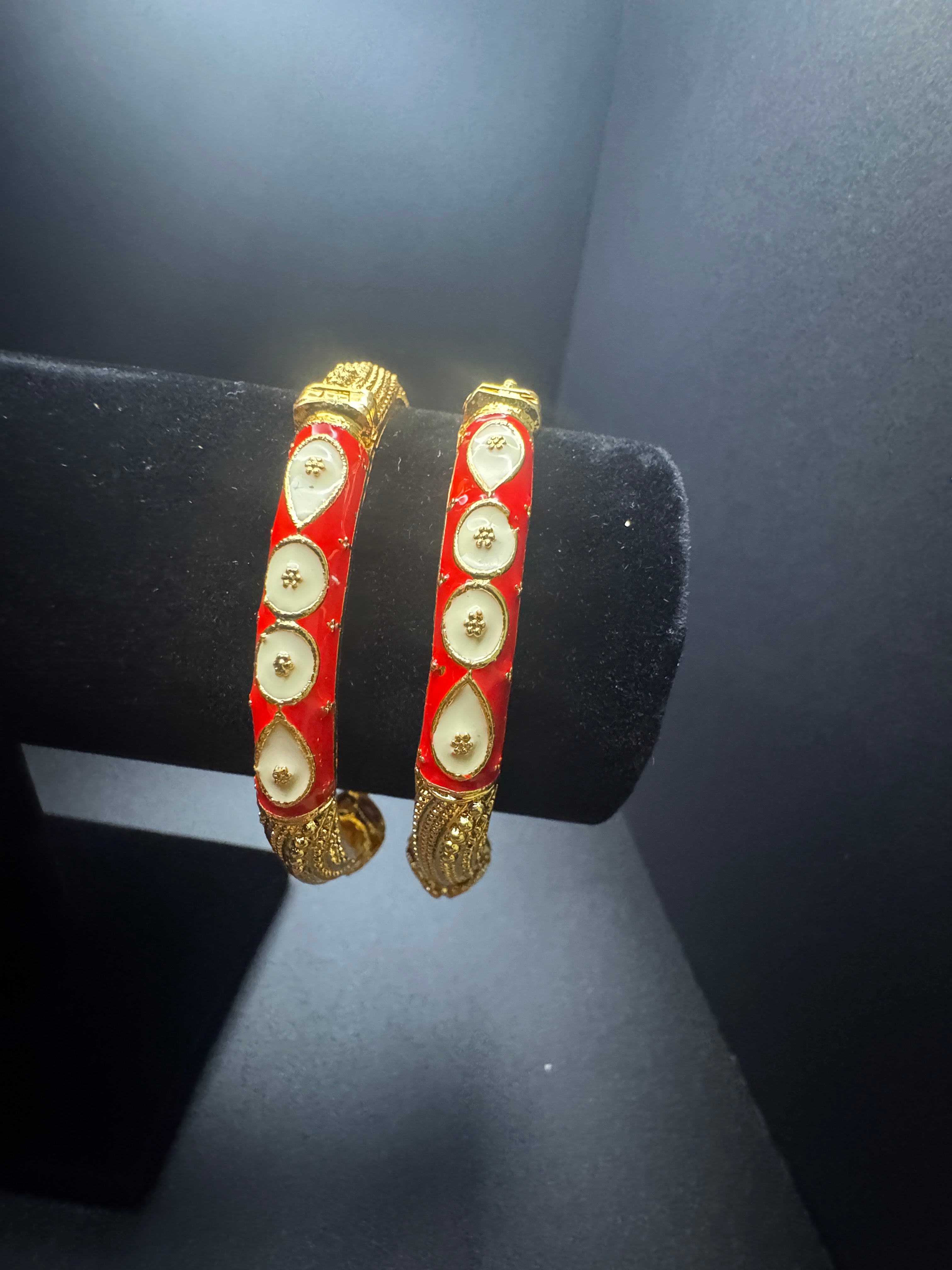 24K Royal Flame Dubai Bangles – Red & Emerald Bridal Gold Jewelry