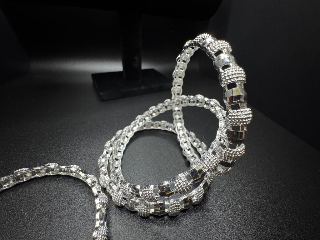 Silver bangle
