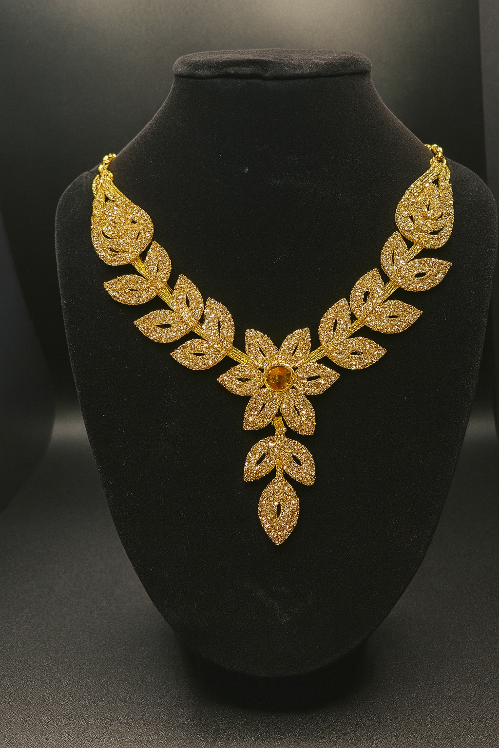 Golden Bloom Jewelry Set