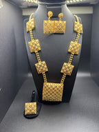 Royal Zaynah Square Filigree Gold Set