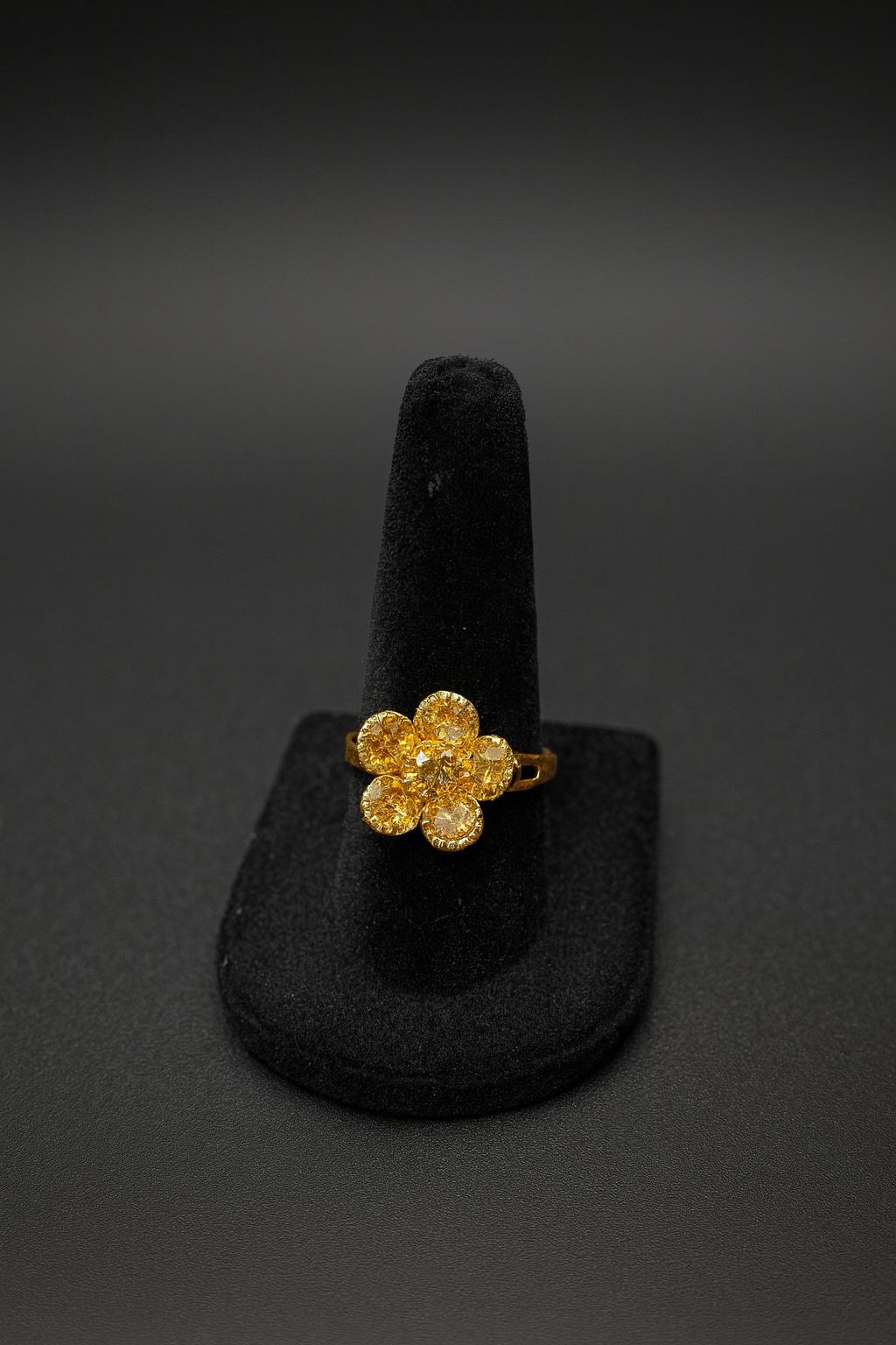 Golden Majesty Jewelry Set