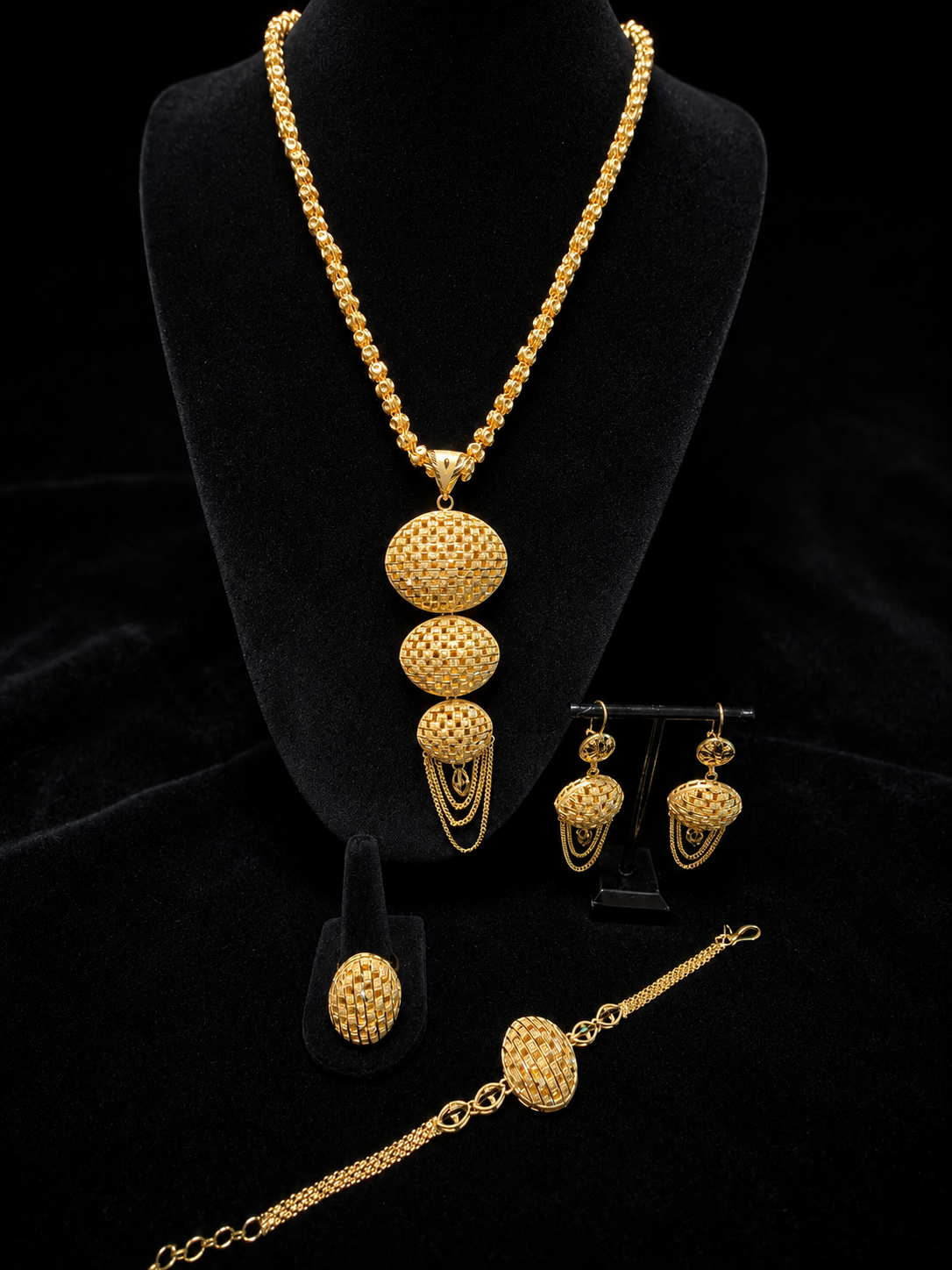 Luxury Gold Plated Jewelry Set for Women Statement Necklace, Ring, Bracelet & Earrings