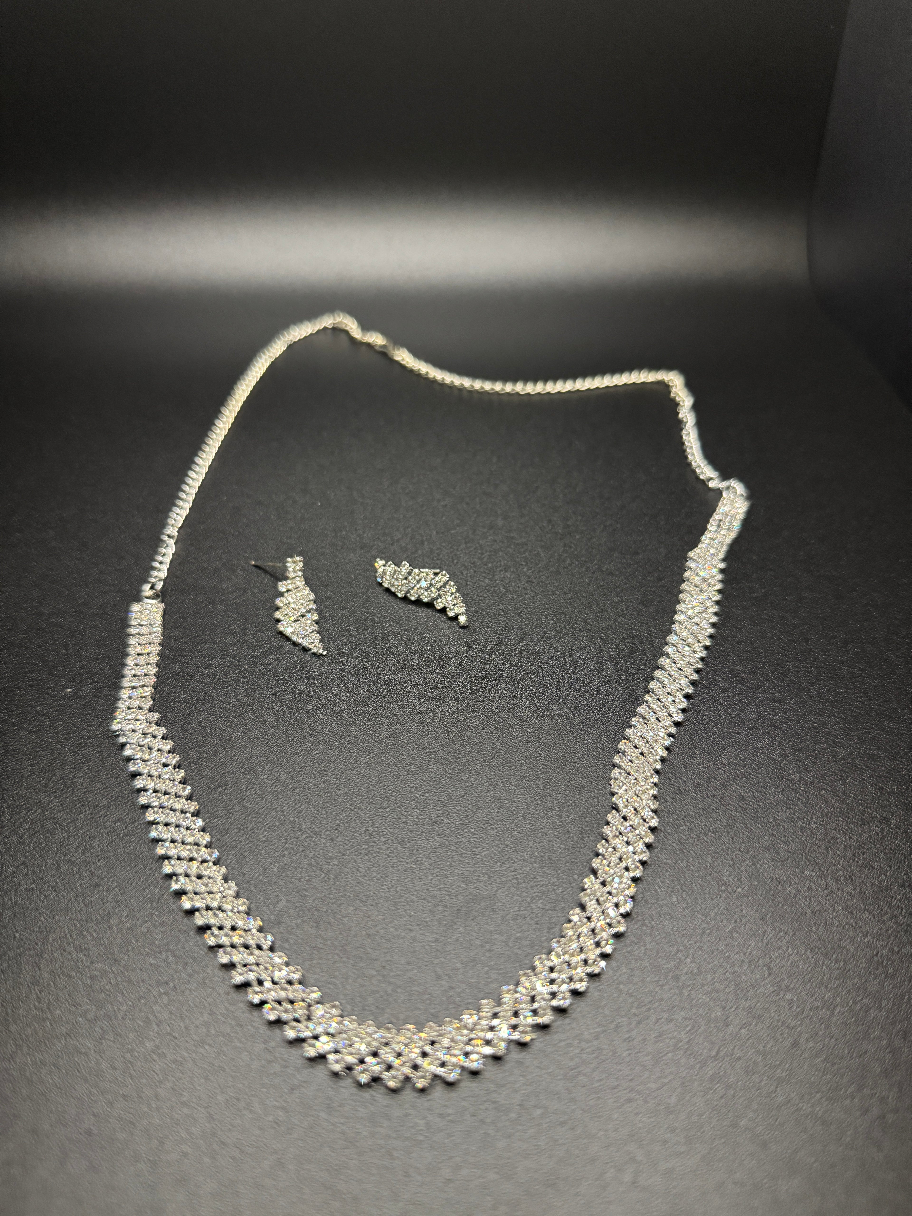 Radiant Cascade Necklace Set